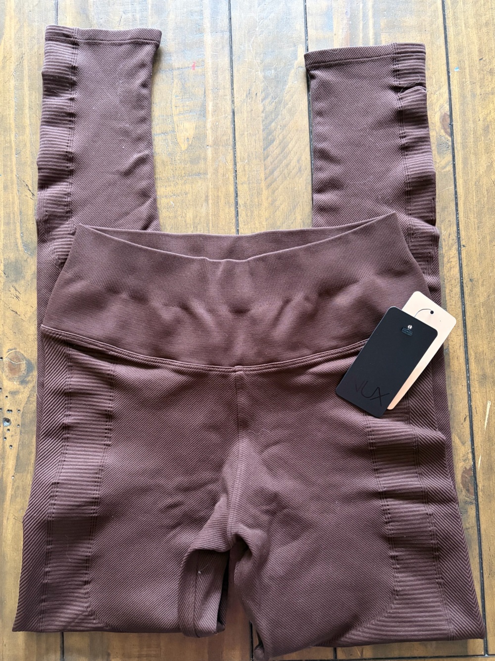 NUX High-Waist Ribbed Leggings in Brown